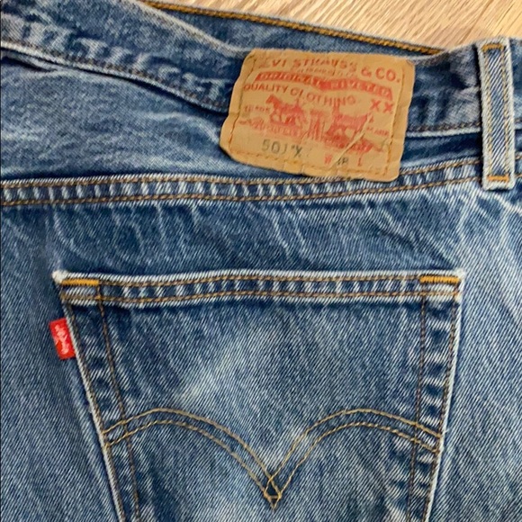 Vintage Levi Jeans Sz 38 - Picture 5 of 5